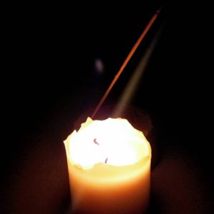 Don't Buy Cheap Junk: Incense Sticks: Comparing Hand Rolled VS Dipped