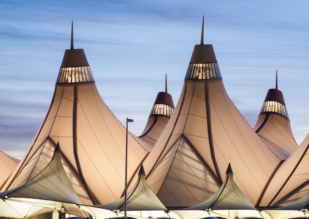 Denver to DIA Colorado Black car, hire a Private car, private chauffeur, Mile high chauffeur, book a black car to airport from cherry Creek, cherry hills to DIA, downtown Denver to dia black car, dia to wash Park Denver co