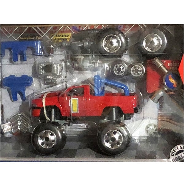 97 Hot Wheels Mechanix Dodge Ram 1500 close up