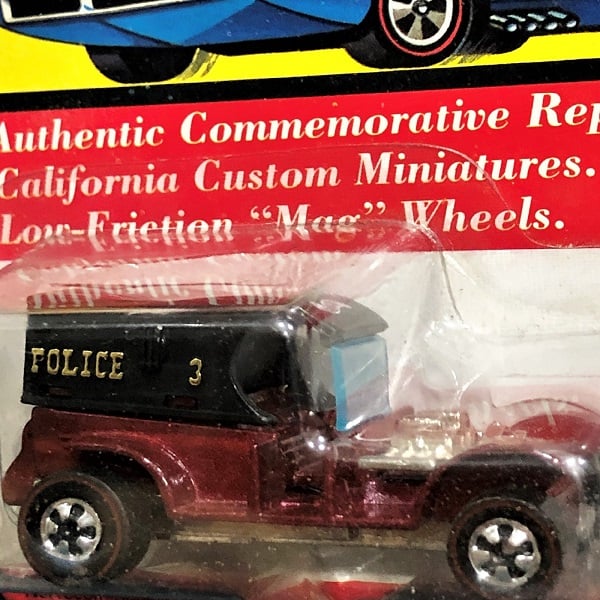 Hot Wheels Redline Paddy Wagon close up
