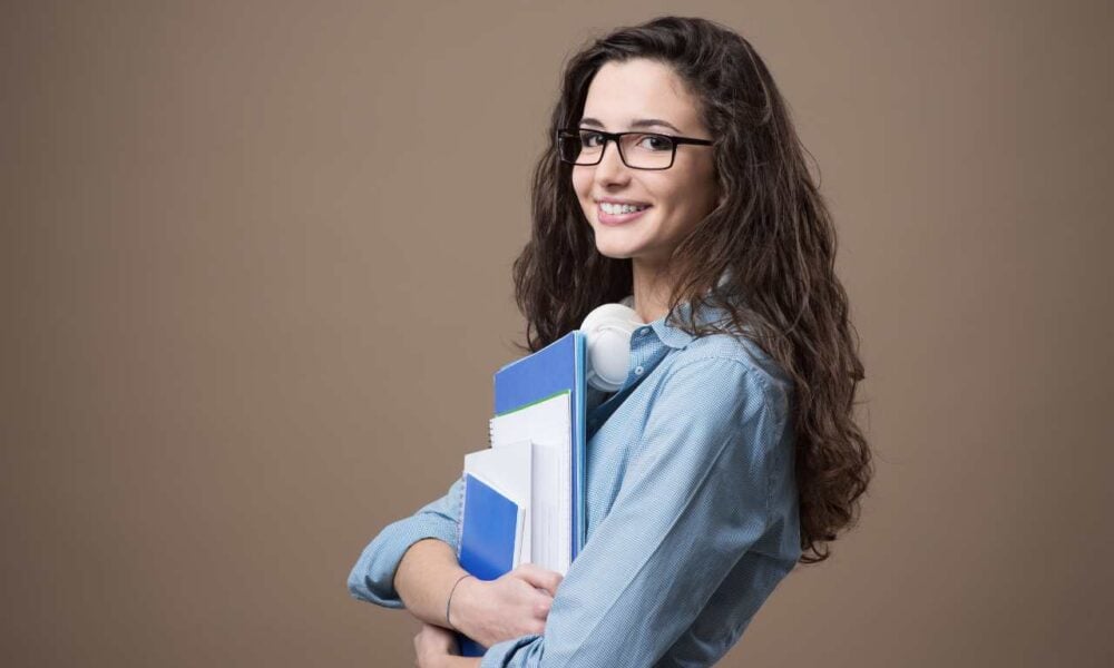 Ottawa Considers Increasing Off-Campus Work Hours for International Students