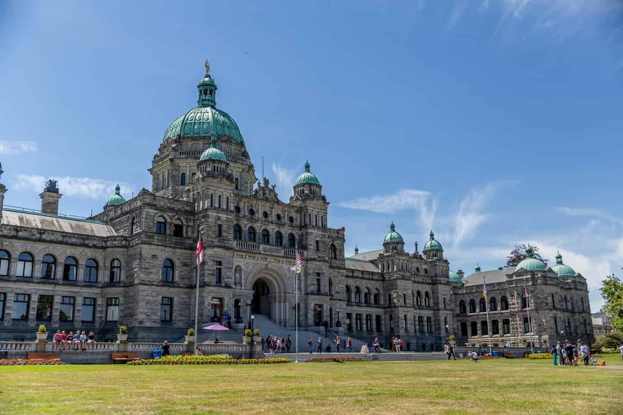 IRCC Increases Express Entry Proof of Funds for 2022