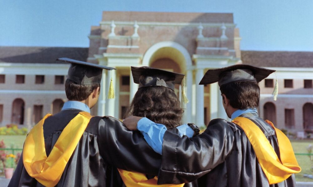 indian students canada study permit