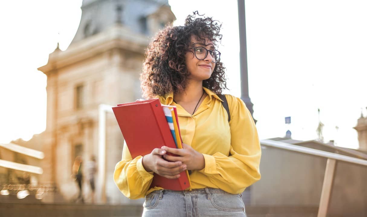 Ontario shuts down the applications to Masters Graduate PNP