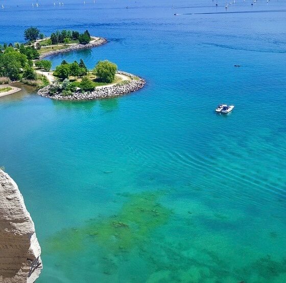 Move to Canada from US