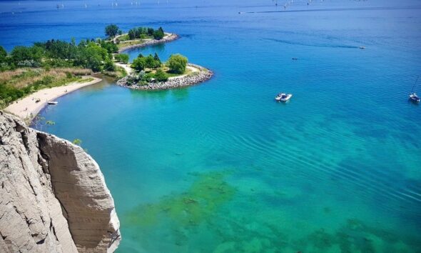 Move to Canada from US