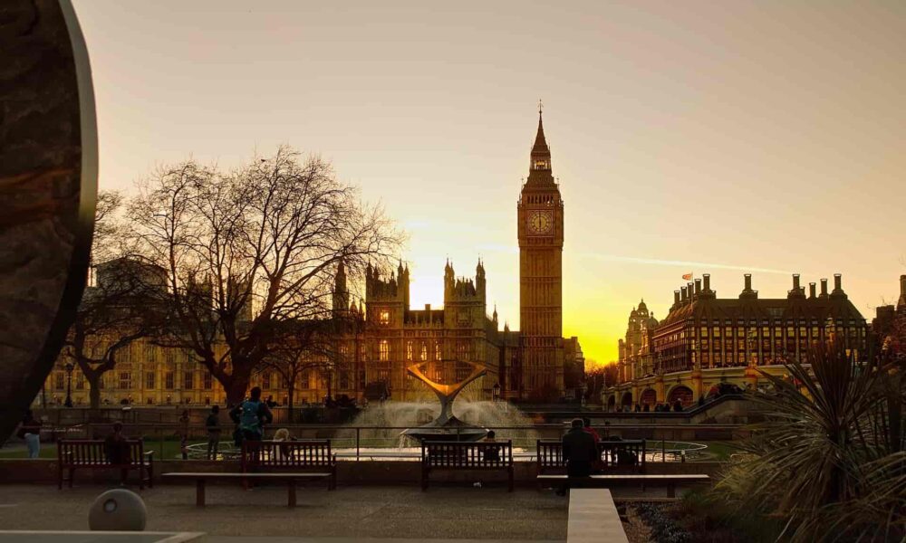 British Citizens Will Require LMIAs Temporarily