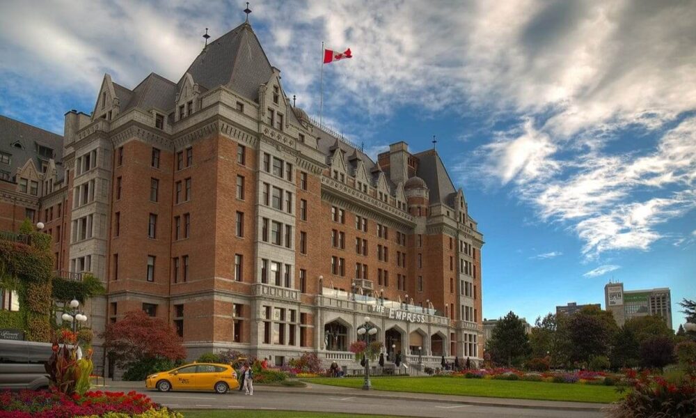 Immigrate To Canada in 2021