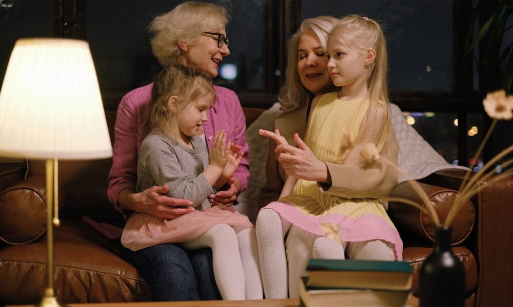 Reasons You Should Apply for Parents and Grandparent Super Visa