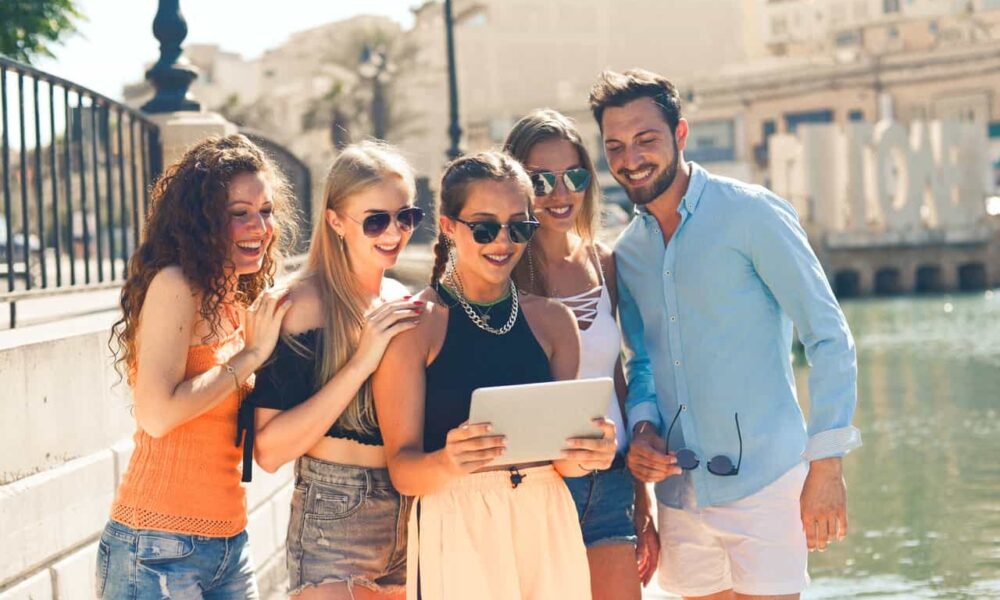 Top In-Demand Jobs in Canada for Newcomers