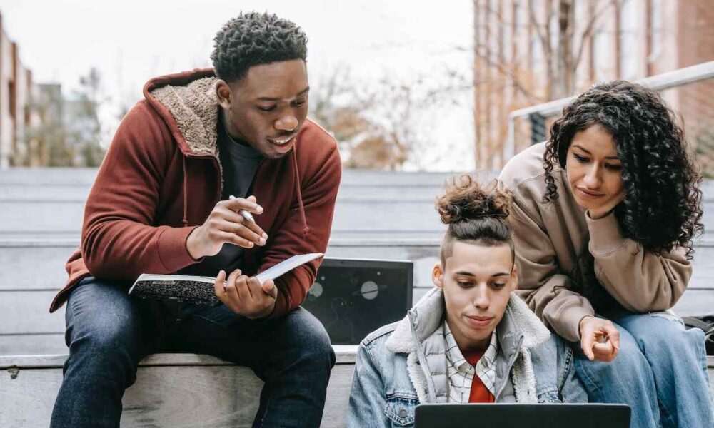 Ontario Strengthen Education