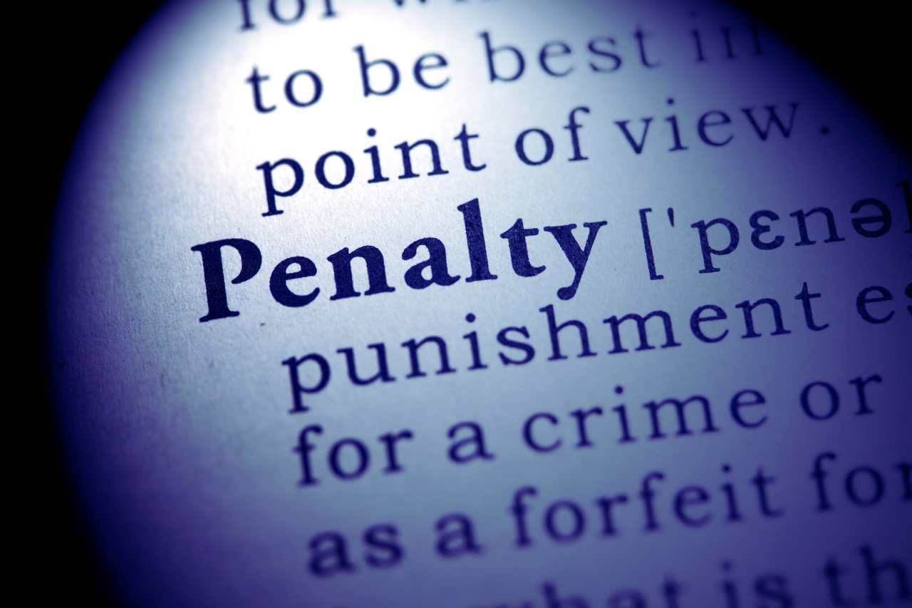 Ontario Toughens Immigration Act Penalties Minimum Fine Jumps to $10,000