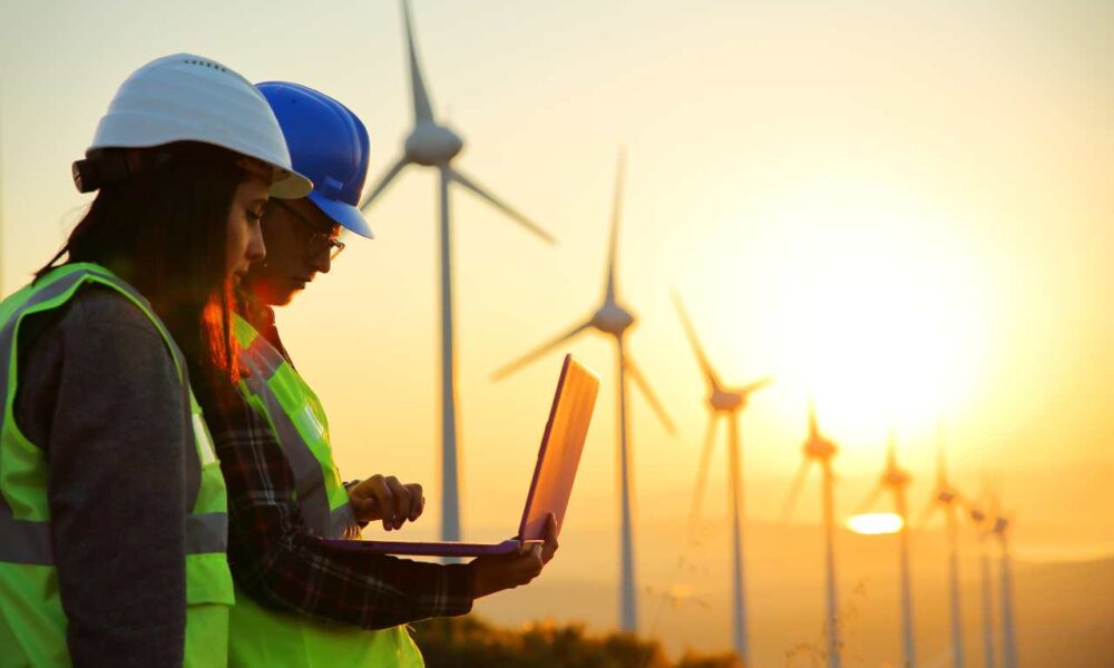 British Columbia Invites Skilled Professionals and Tech Workers in Latest Draw