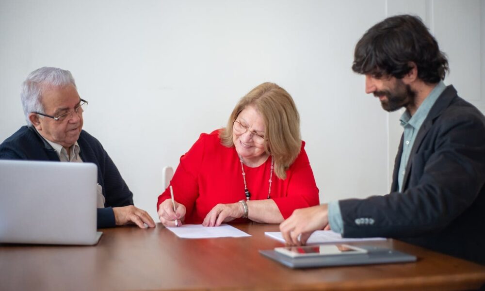 How to Apply for Family Sponsorship