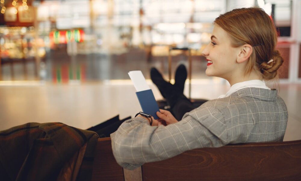 Canada Promises Passports in 30 Days