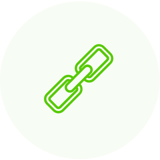A green icon of a SEO link in a circle.