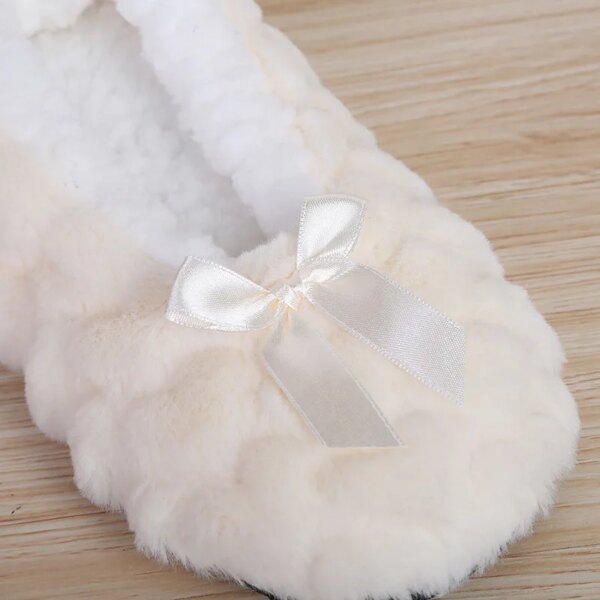 Chaussons Souple Peluche Fourrés Femme 6