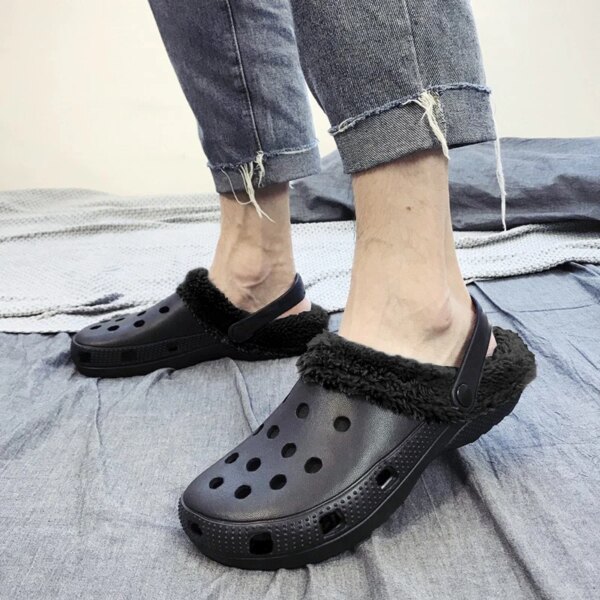 Crocs Noirs Fourrées Homme 2