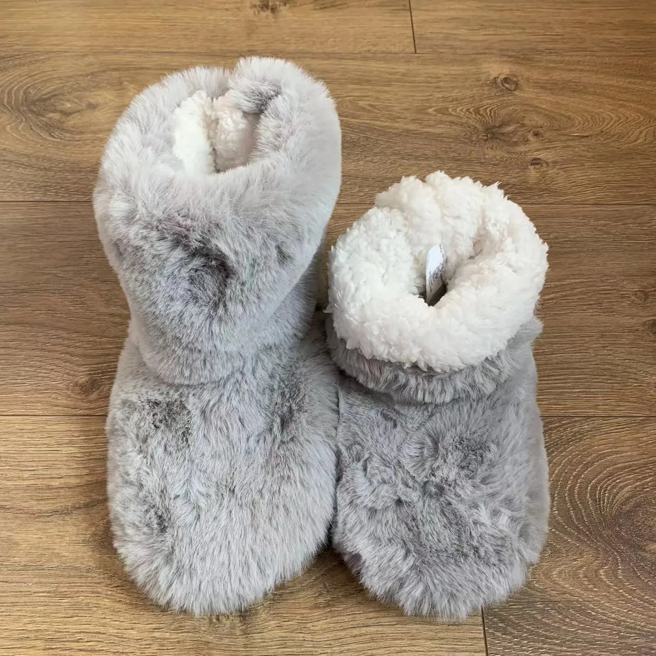 Chaussons Bottillons Fourrés Peluche pour Femme 4