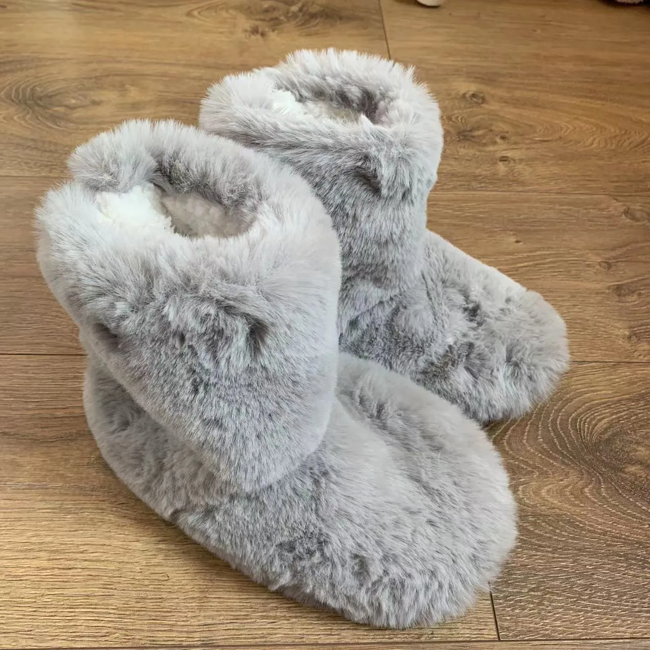 Chaussons Bottillons Fourrés Peluche pour Femme 3