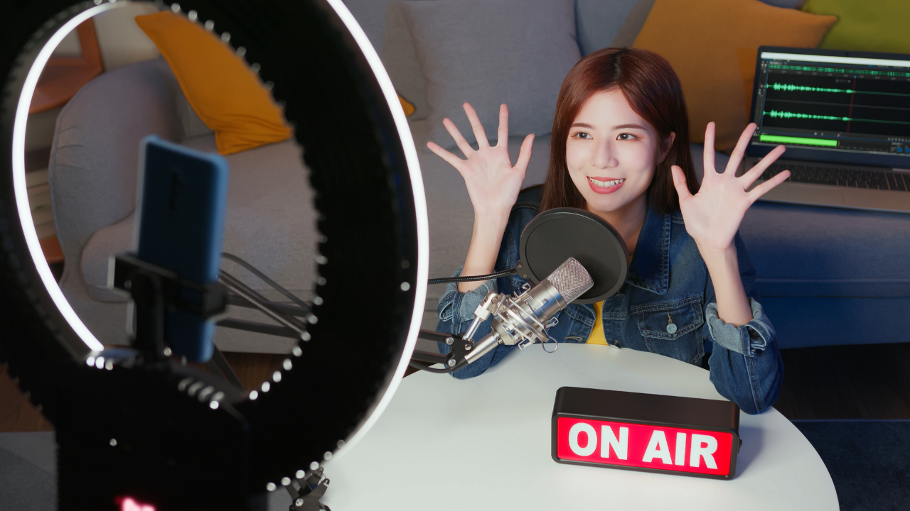 Livestream bán hàng