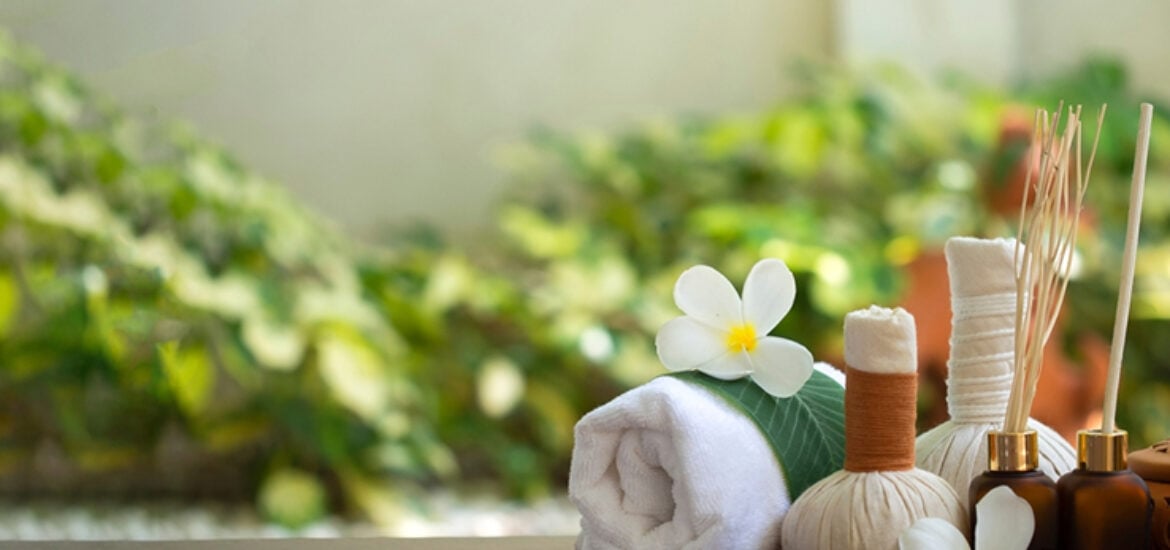 Luxury spa in delhi hotel