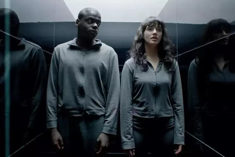 10 Thrilling Geeky Shows Like Silicon Valley 9 black mirror