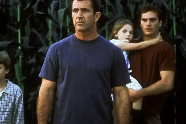 15 Best Alien Invasion Movies Like A Quiet Place 14 signs