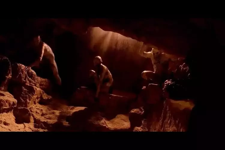The Descent Creatures and 6 Simple Things The Descent Movies Did Right 25 the descent creatures