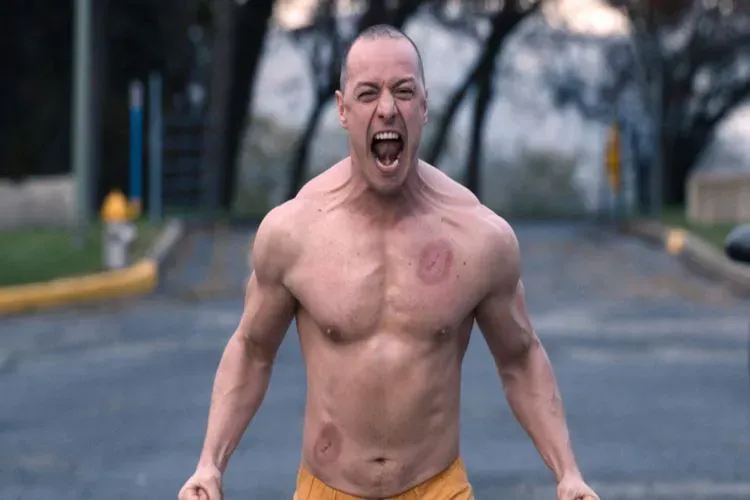 12 Popular M Night Shyamalan Movies In Order 12 Glass (2019)