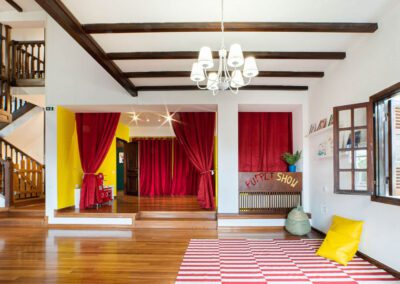 American-English preschool rooms