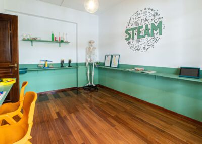 American-English preschool room