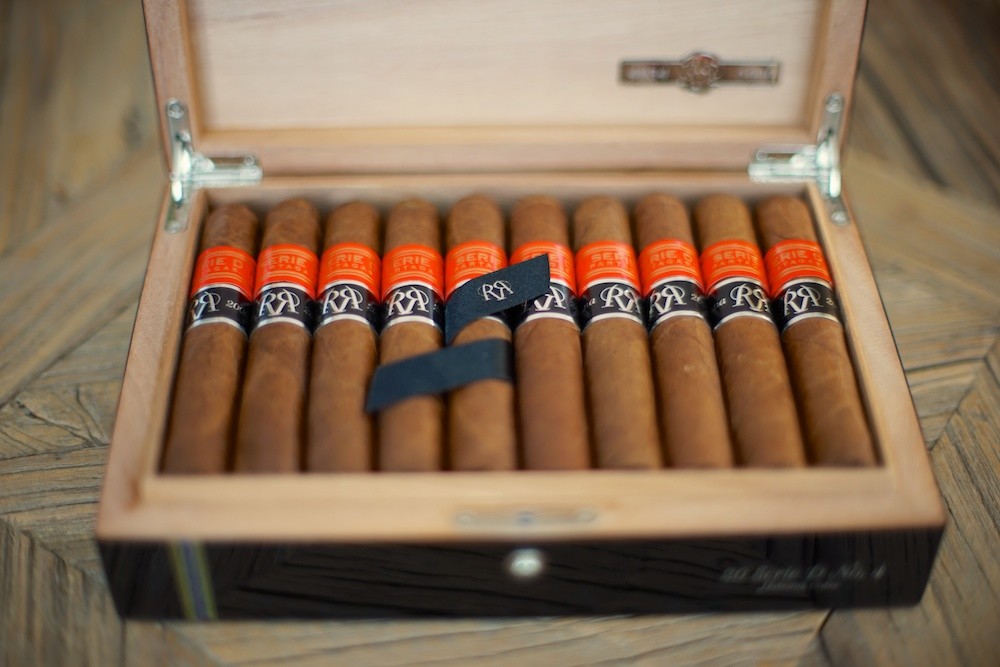 Partagas Series D No. 4 Reserve L. E. 2005