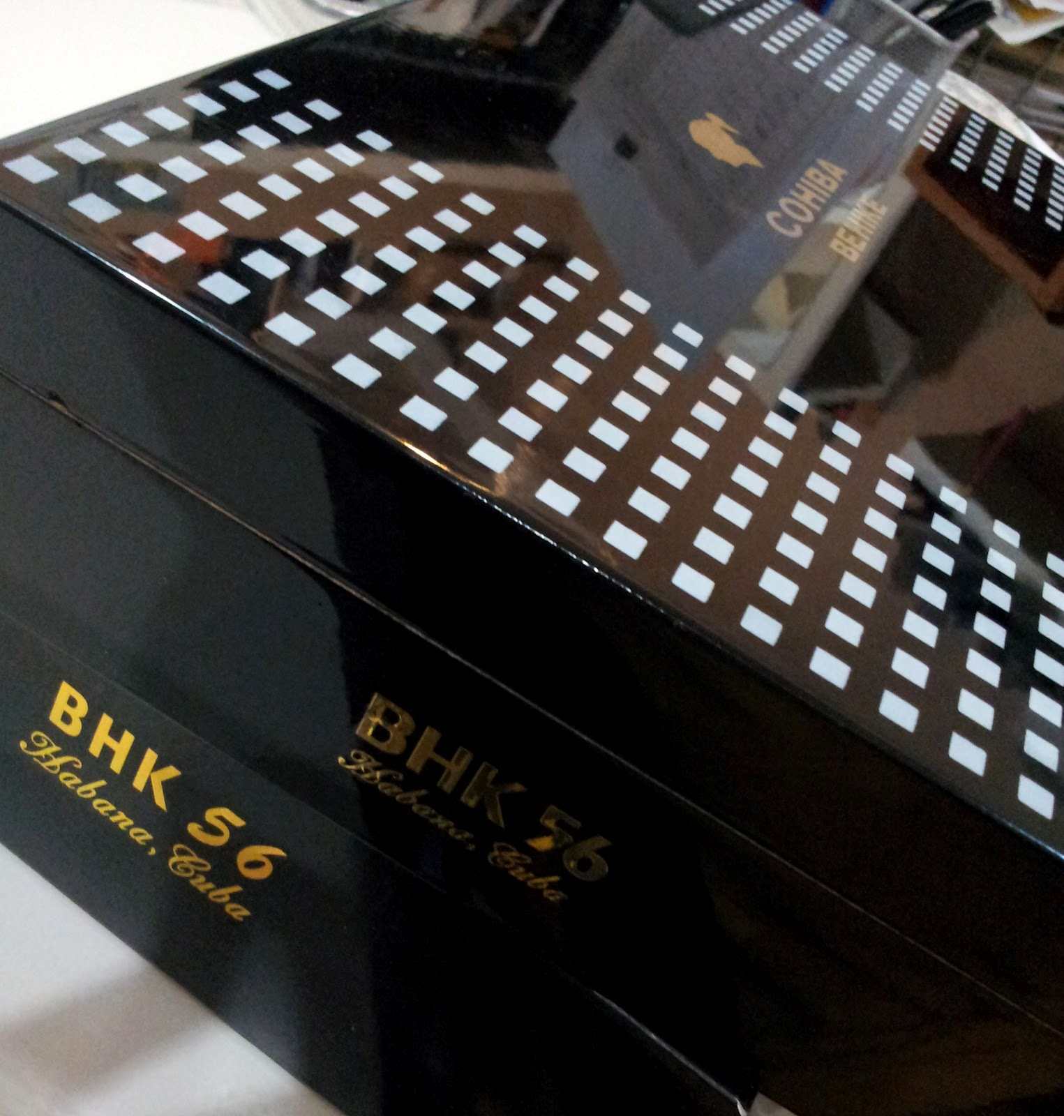 Cohiba Behike 56 - Image 5