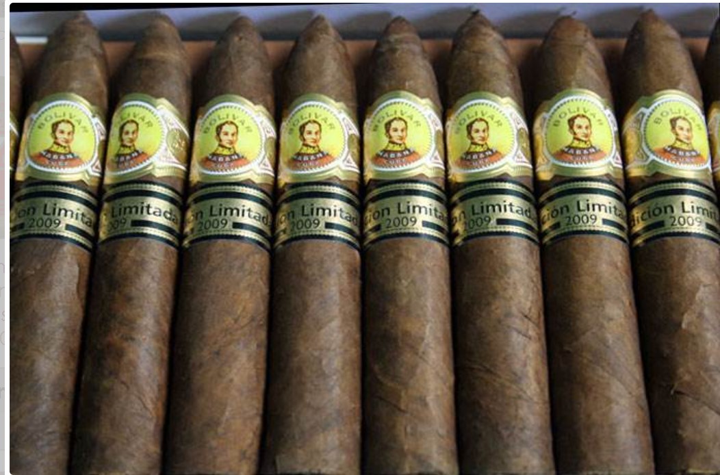 Bolivar Petit Belicosos 2009 Limited Edition - Image 3