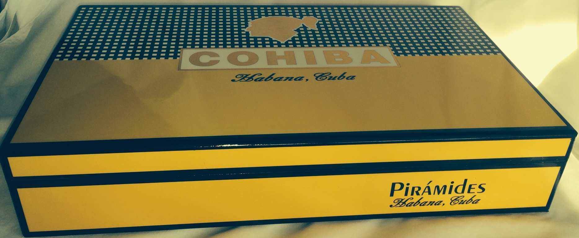Cohiba 24 Piramides Luxury Humidor L.E. 2006 - Image 7