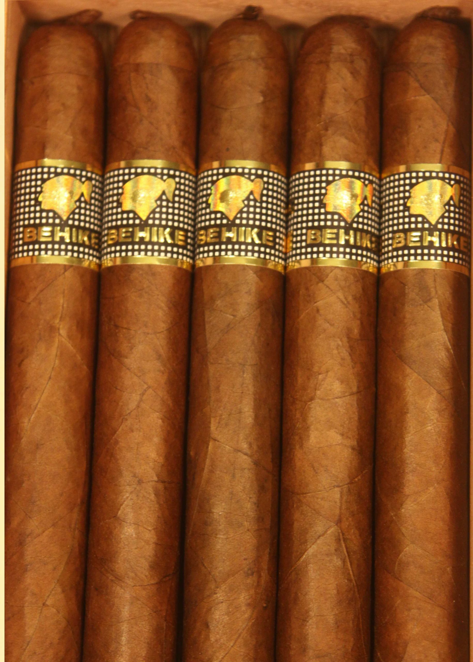 Cedar Petacas Behike 54