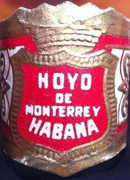 hoyo de monterrey short hoyo corona 3b