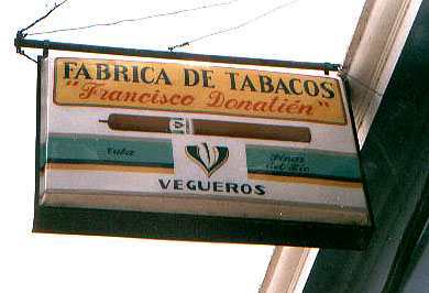 vegueros cigar sign 21