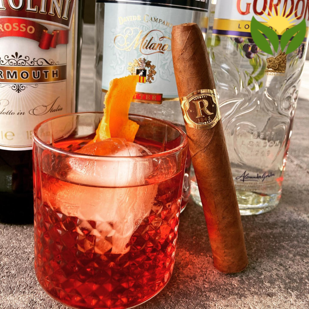 Vegas Robaina Unicos 4 Vegas Robaina Unicos Cigar Close-up - Premium Quality