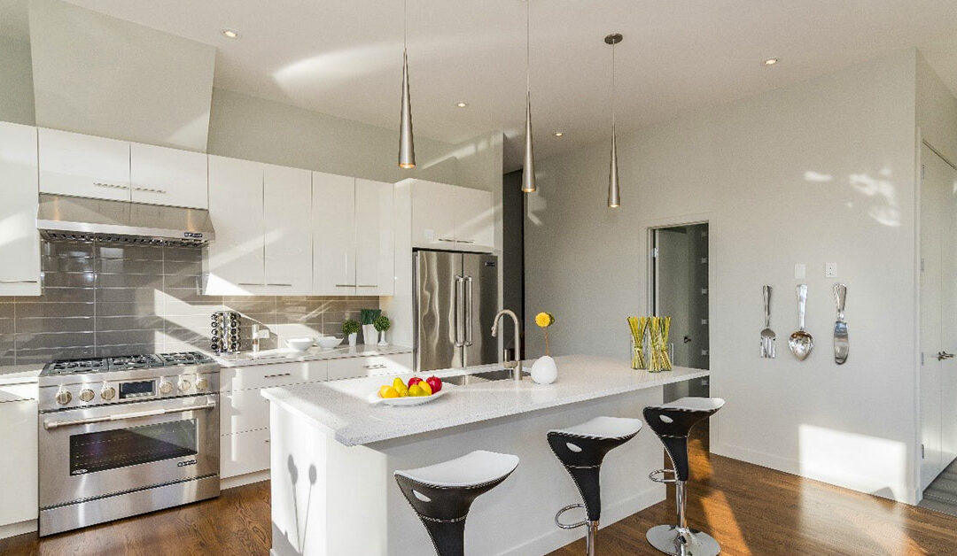 Cuisine sur mesure avec ilot central