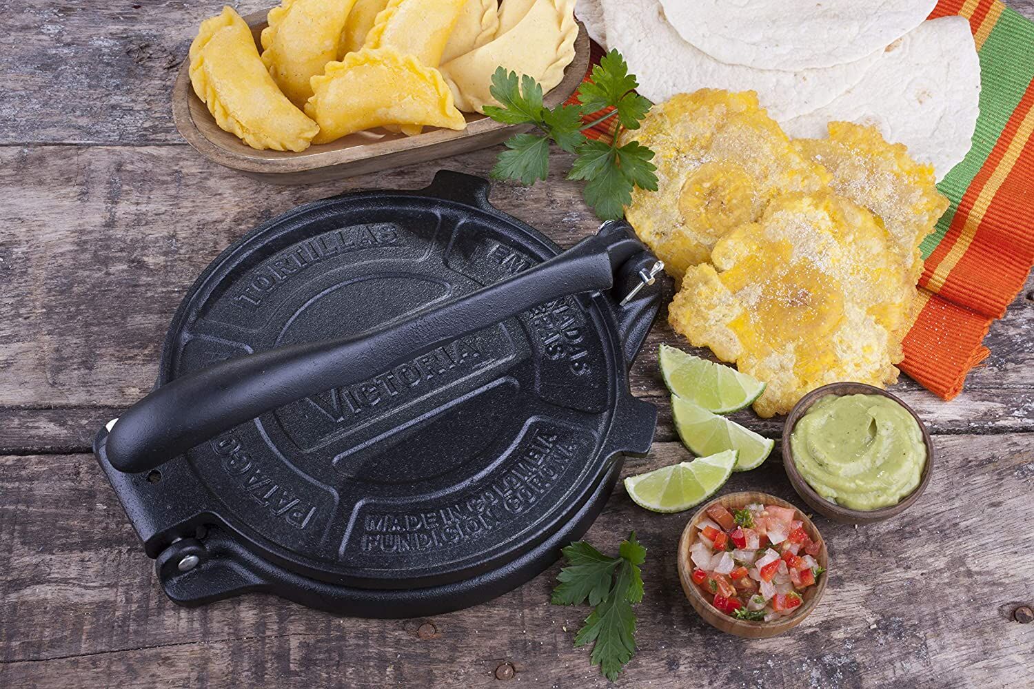 Victoria 8-Inch Cast Iron Tortilla Press - Image 5