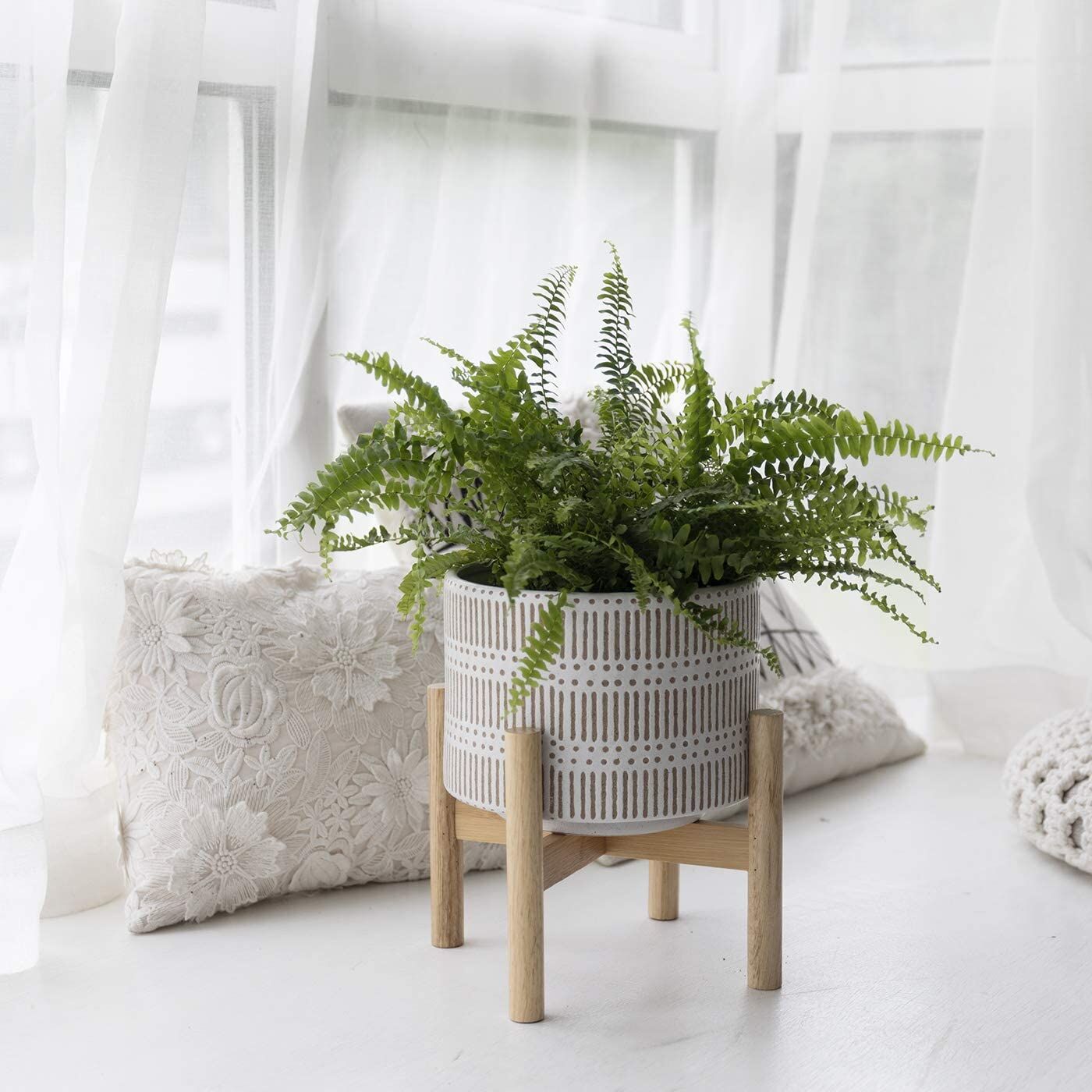 LA JOLIE MUSE 7.3″ Ceramic Planter with Wood Stand - Image 3