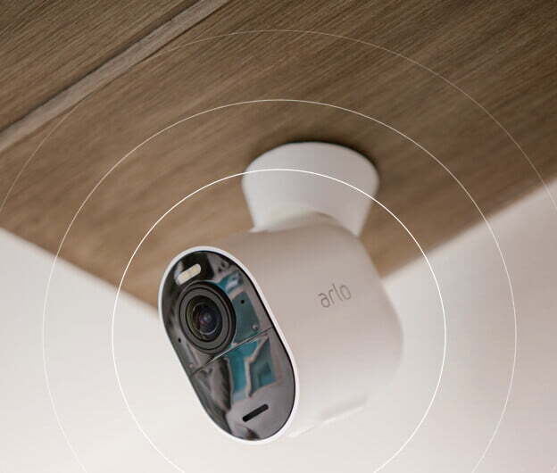 Arlo Ultra 2 Spotlight Wireless Camera – 4K HDR - Image 2