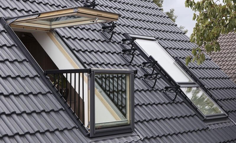 Fereastra de mansarda Velux GDL Balcon Cabrio