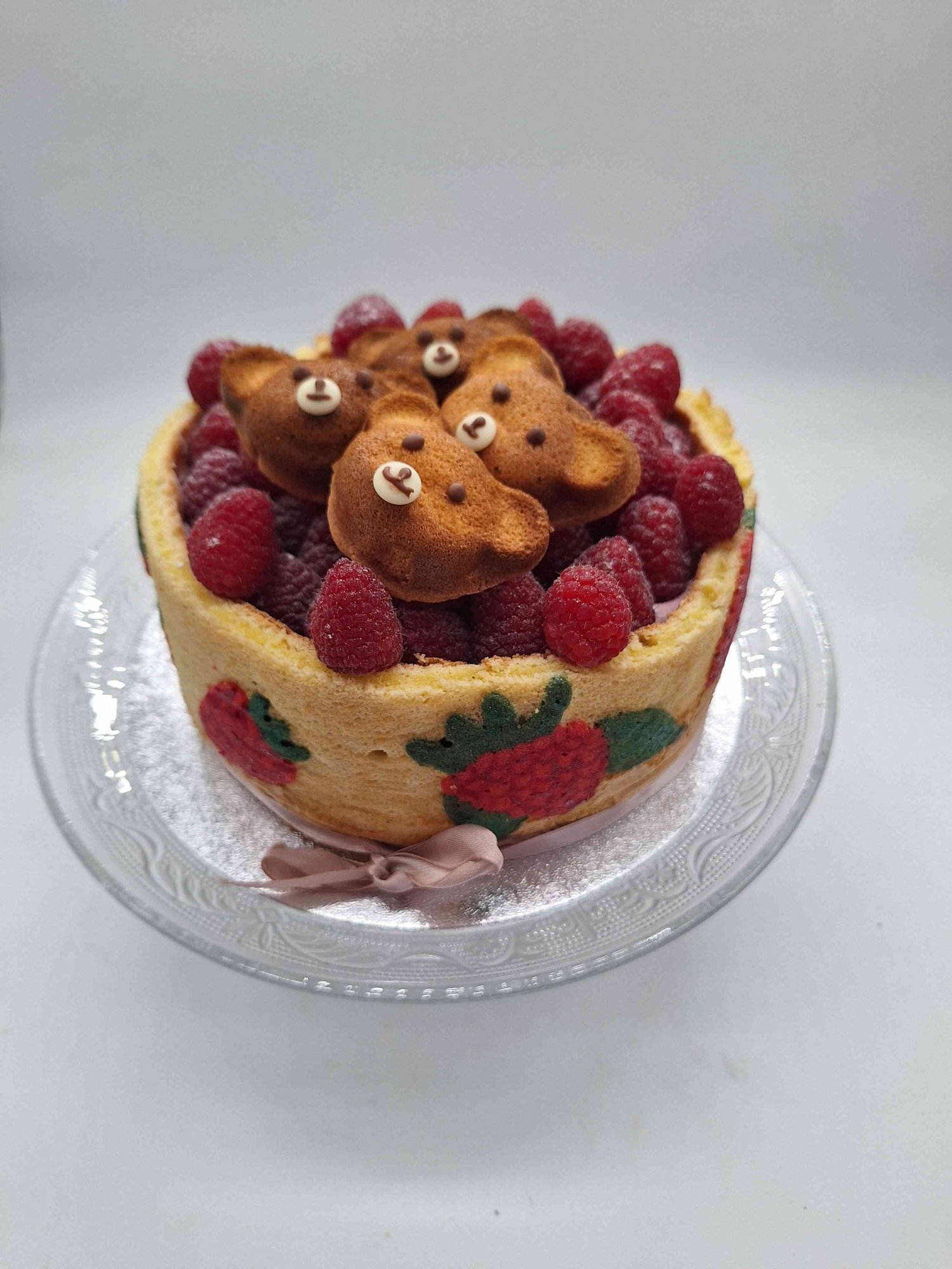 Fruittaart met frambozen