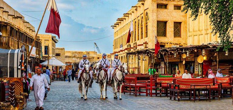 Souq Waqif: A Traditional Shopping Extravaganza