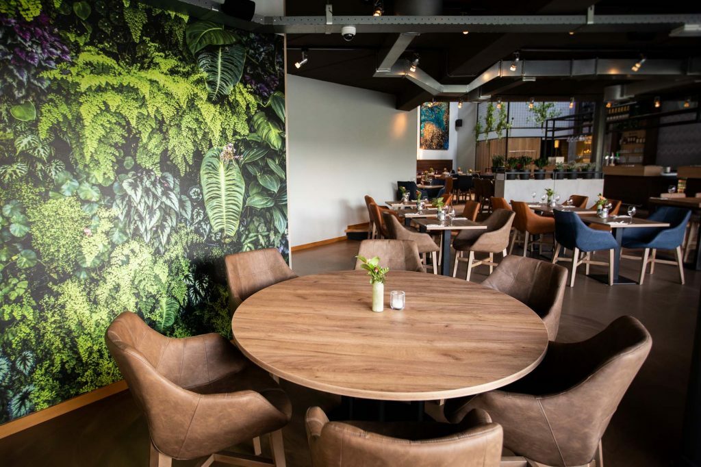 Hospitality Restaurant Passant