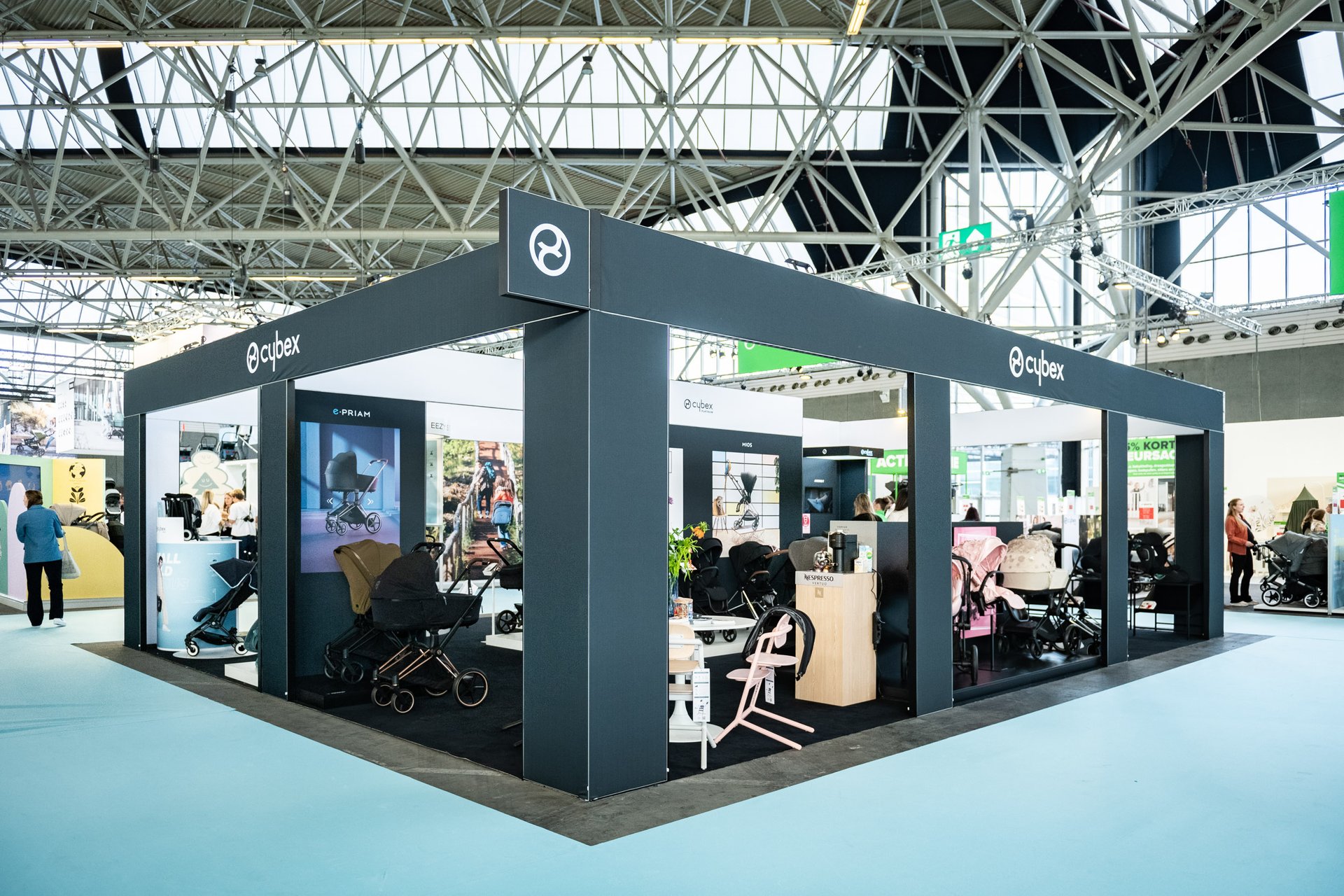 20230215_RGER_Stand fotografie Negenmaandenbeurs Cybex Lo-res-036