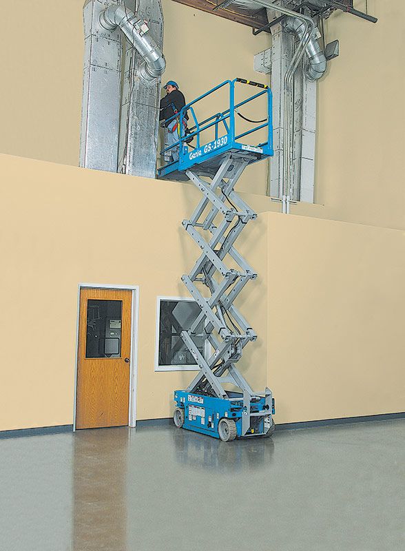 Genie - Scissors Lift - 19' - Image 5